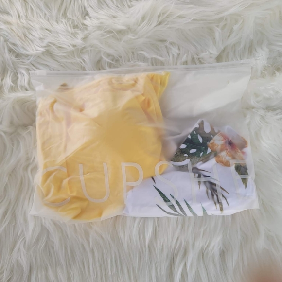 Women's High Waisted Falbala Bikini - Picture 6 of 7